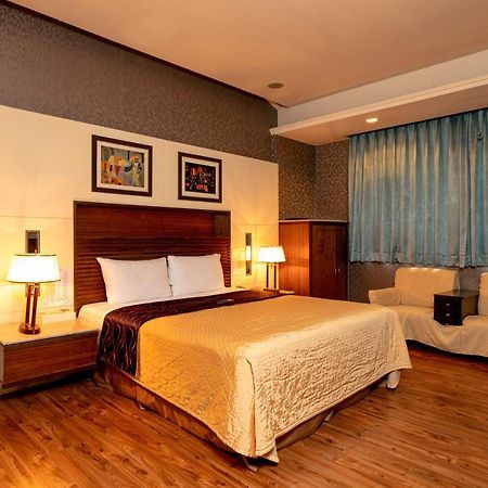 New Scenery Motel Кийлунг Екстериор снимка